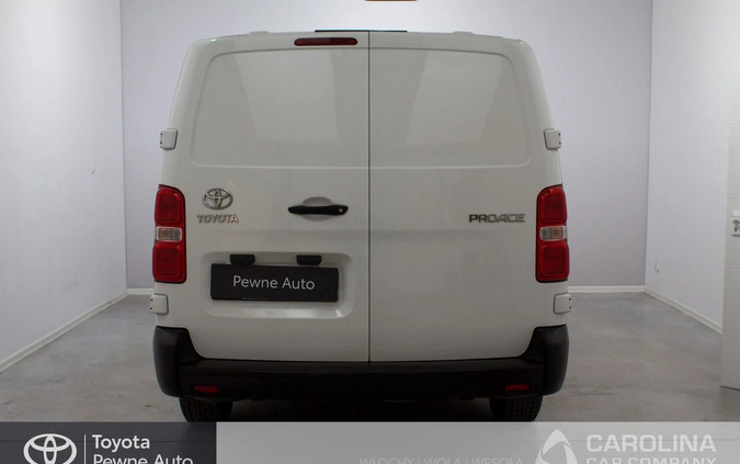 Toyota ProAce cena 127500 przebieg: 25475, rok produkcji 2021 z Warszawa małe 67